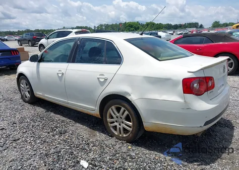 2007 Volkswagen Jetta Wolfsburg Edition из США, поврежденный, VIN 3VWEG71K67M116107